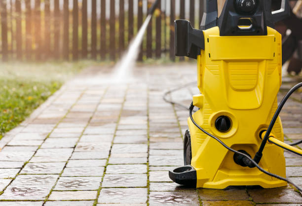 Animal Enclosure Cleaning in Fleetwood, PA